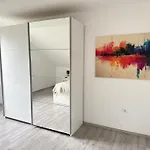 Apartment Helle Und Charmante Dachgeschosswohnung In Top-lage