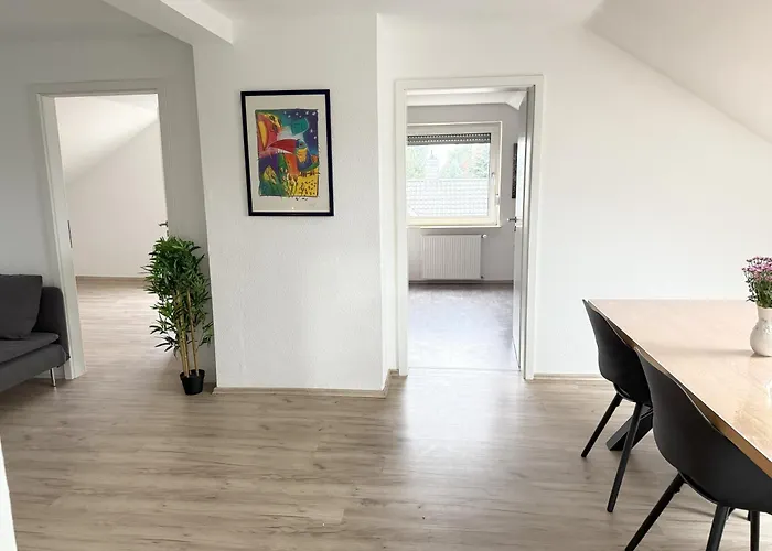 Apartamento Helle Und Charmante Dachgeschosswohnung In Top-lage